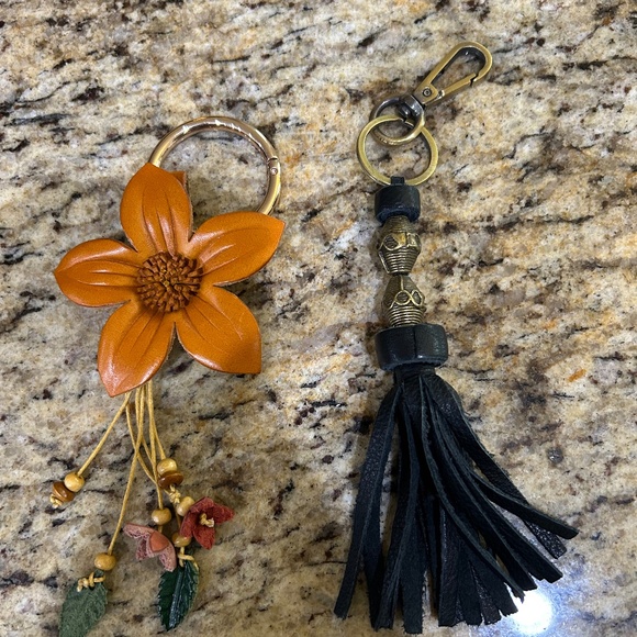 Leather Bag Tassels - Picture 1 of 1